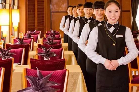 餐飲管理者，你的巡臺關系著顧客的滿意度！