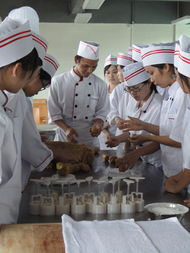 巧手迎中秋，匠心傳文化——廣州工程技術職業學院餐飲管理學院學子自制月餅迎佳節